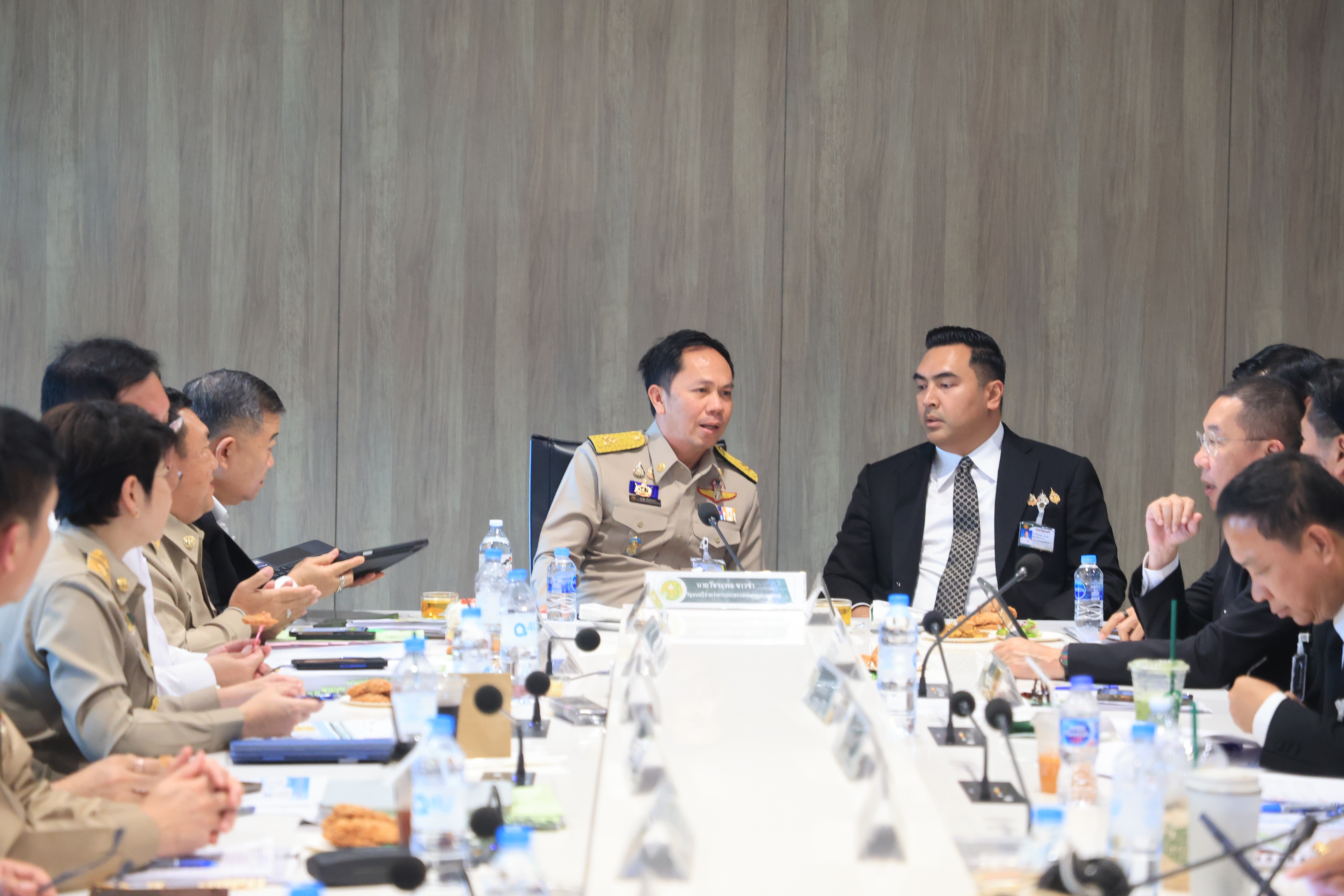 title - ส.ป.ก. ร่วมประชุมหลักเกณฑ์พิจารณากลั่นกรองแผนงาน/โครงการ ภายใต้พระราชกำหนดให้อำนาจกระทรวงการคลังกู้เงินเพื่อแก้ไขปัญหาผลกระทบจากสถานการณ์วิกฤตด้านพลังงาน และสร้างการเปลี่ยนผ่านด้านพลังงานของประเทศ พ.ศ. 2569